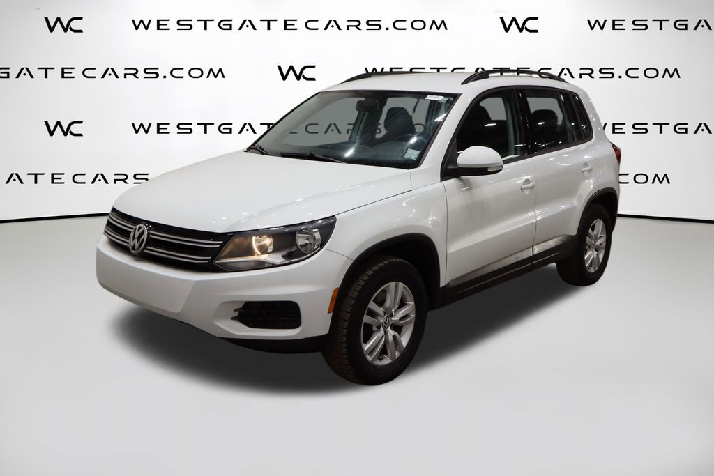 Used 2015 Volkswagen Tiguan S image 1