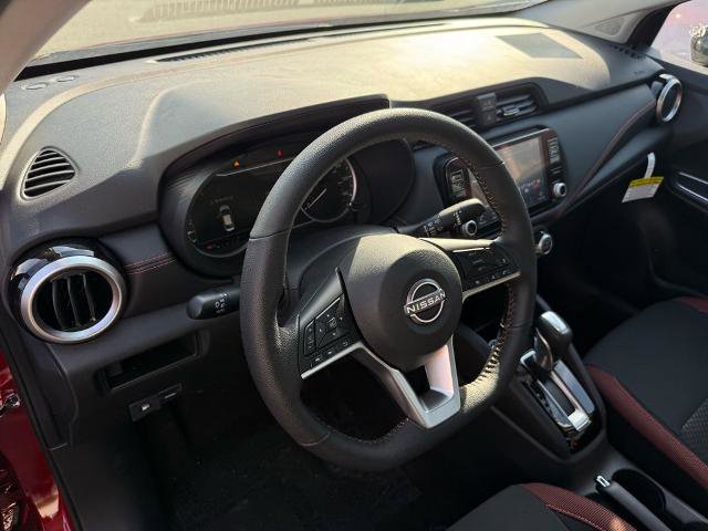 New 2025 Nissan Versa SR w/ Trunk Package image 17