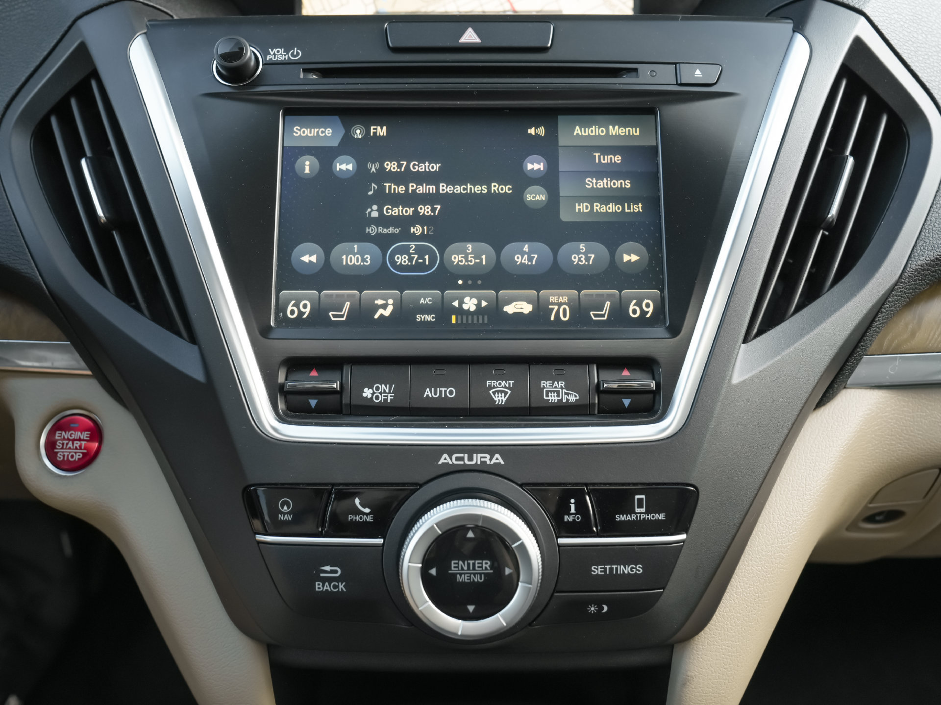 Used 2019 Acura MDX w/ Technology Package AWD/4WD image 12