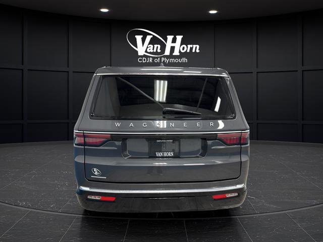 Used 2023 Jeep Wagoneer 4WD w/ HD Trailer Tow Package image 6