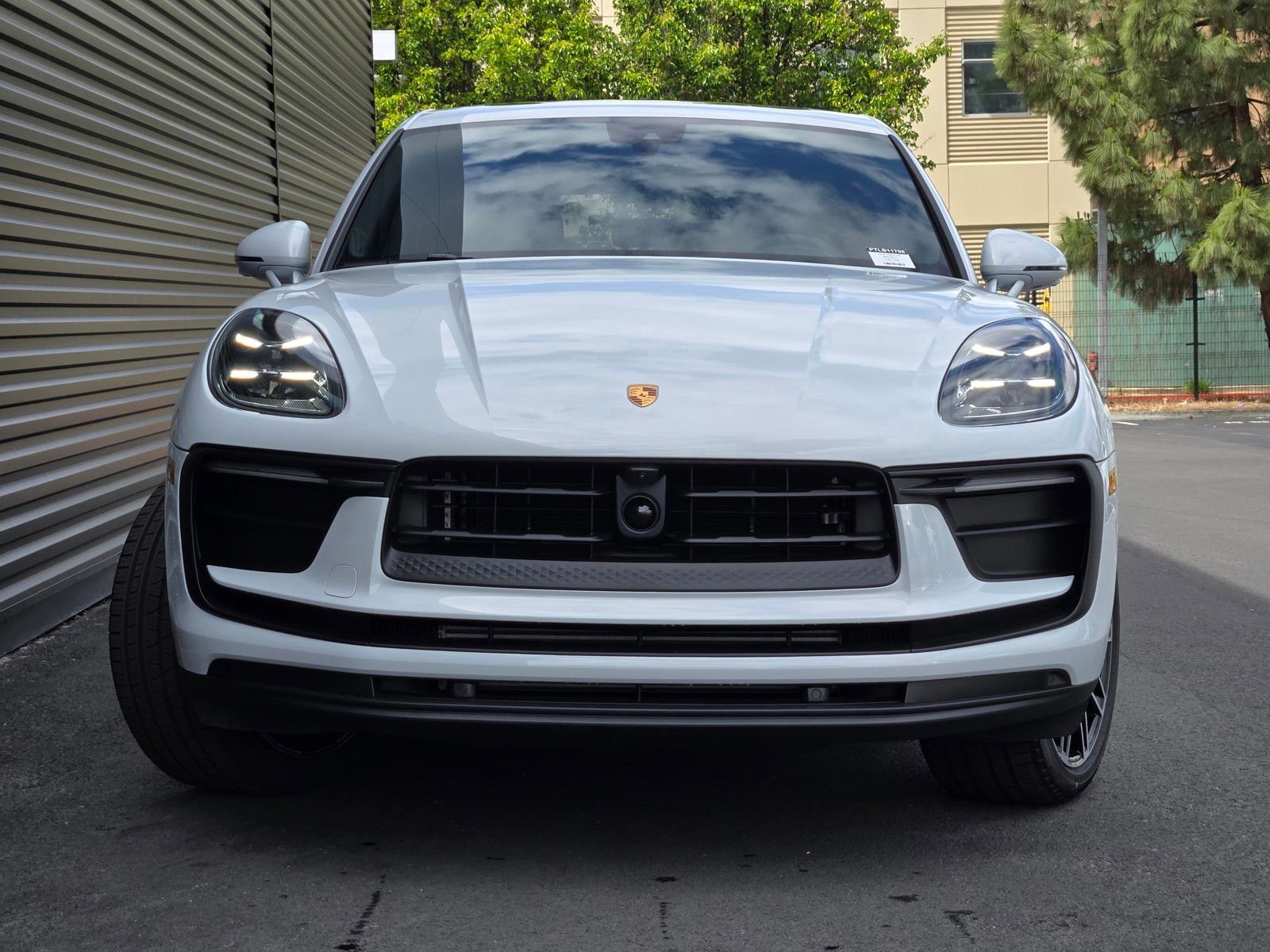 New 2026 Porsche Macan AWD/4WD image 10