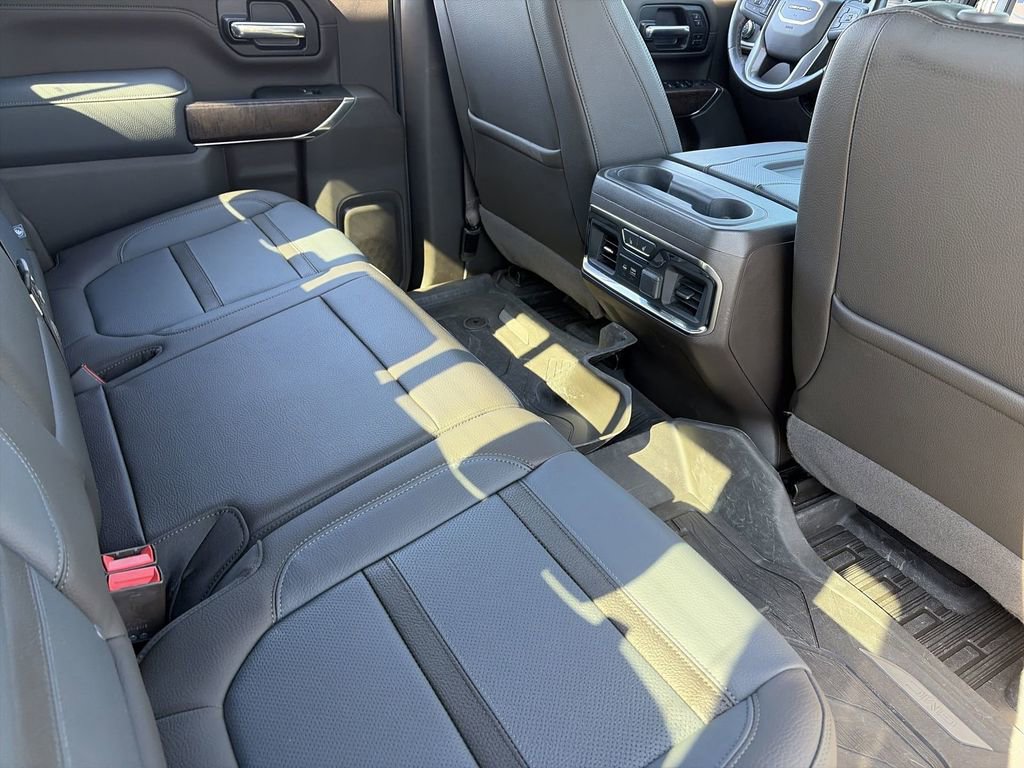 Used 2020 GMC Sierra 3500 Denali w/ Denali Ultimate Package AWD/4WD image 31