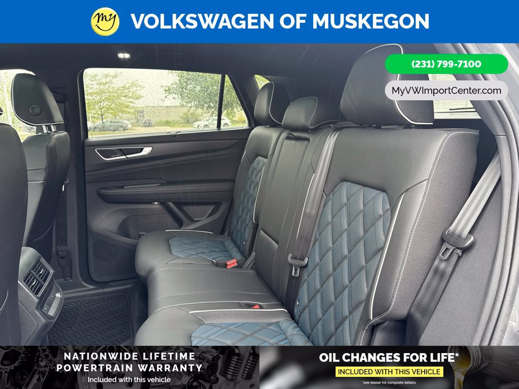 New 2026 Volkswagen Atlas Cross Sport SEL Premium R-Line AWD/4WD image 24