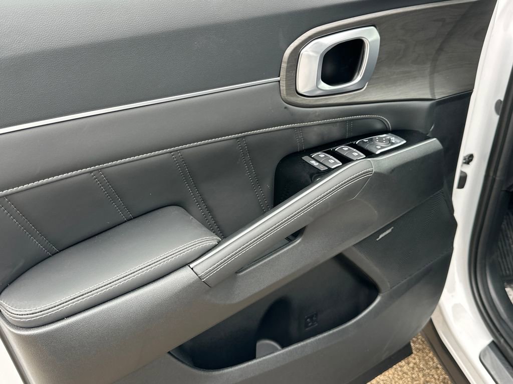 New 2026 Kia Sorento SX AWD/4WD image 10