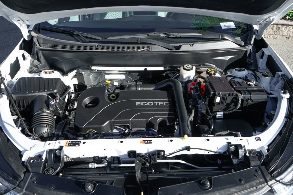 Used 2022 Chevrolet Equinox LS w/ LS Convenience Package FWD image 12