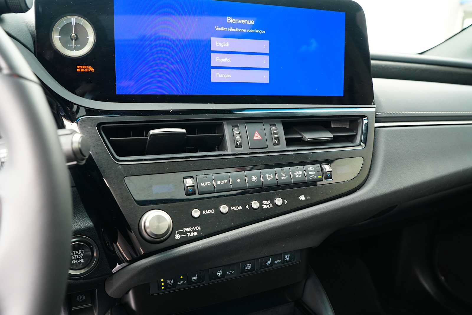 Used 2024 Lexus ES 350 Ultra Luxury w/ Accessory Package (Z2) FWD image 26