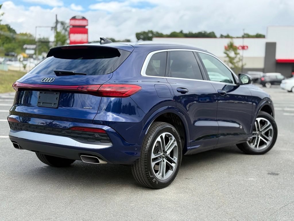 Used 2025 Audi Q5 Premium w/ Convenience Package AWD/4WD image 8