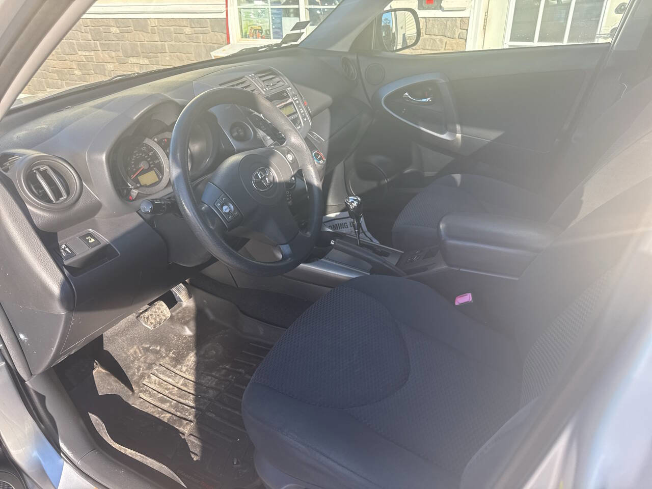 Used 2010 Toyota RAV4 Sport image 24