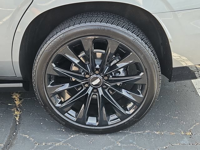 Certified 2026 Cadillac Escalade Platinum Sport w/ LPO, ONYX Package AWD/4WD image 7