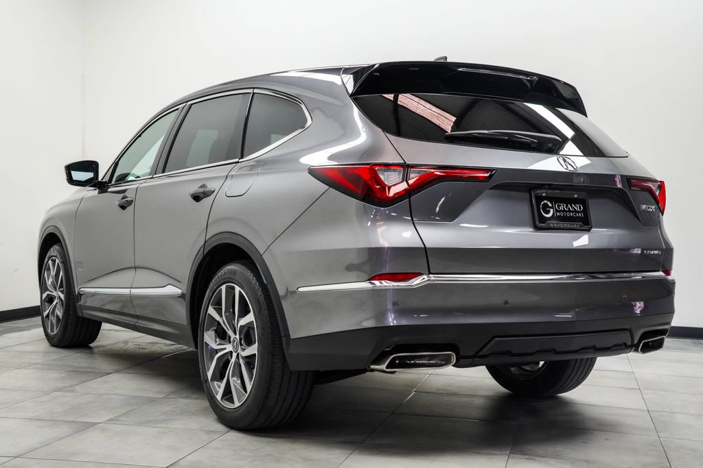 Used 2023 Acura MDX w/ Technology Package AWD/4WD image 12