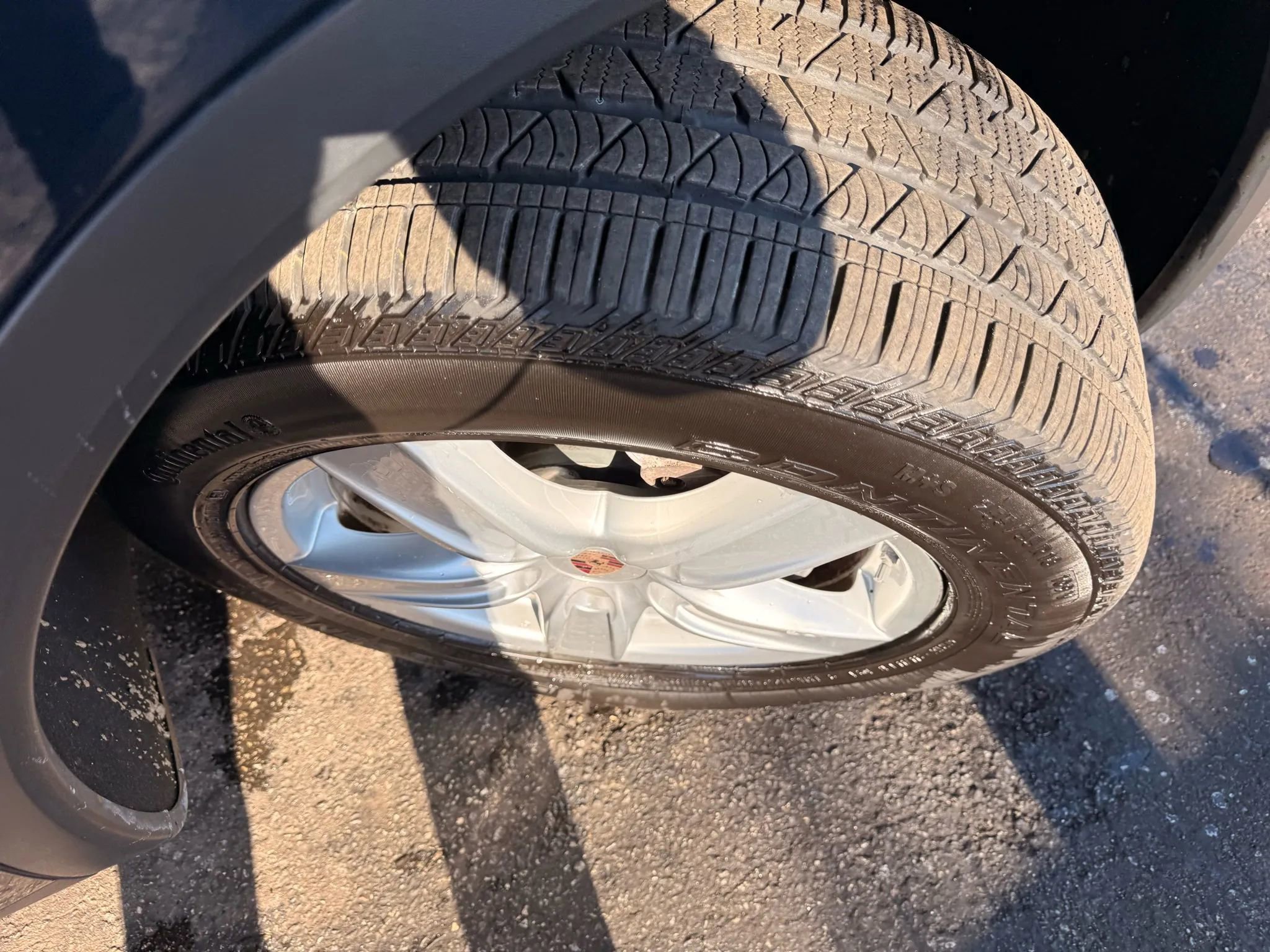 Used 2014 Porsche Cayenne Platinum Edition image 47