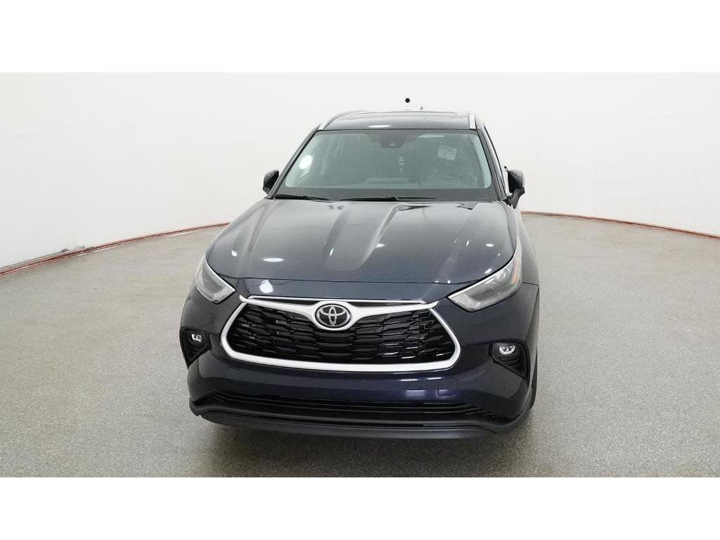 New 2026 Toyota Highlander XLE AWD/4WD image 15