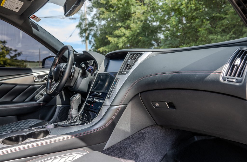 Used 2019 INFINITI Q50 Red Sport 400 AWD/4WD image 31