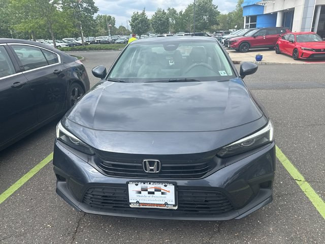 Used 2023 Honda Civic EX image 2