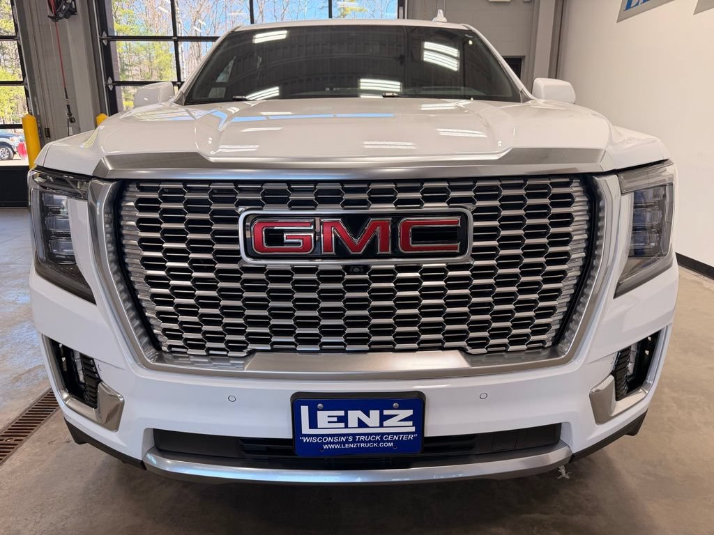 Used 2023 GMC Yukon Denali AWD/4WD video 3