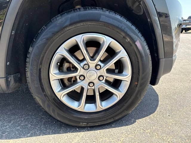 Used 2016 Jeep Grand Cherokee Limited RWD image 17
