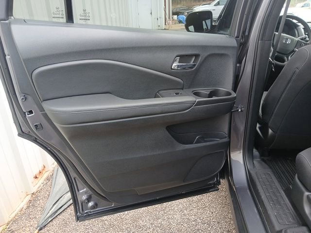 Used 2021 Honda Passport Sport image 17