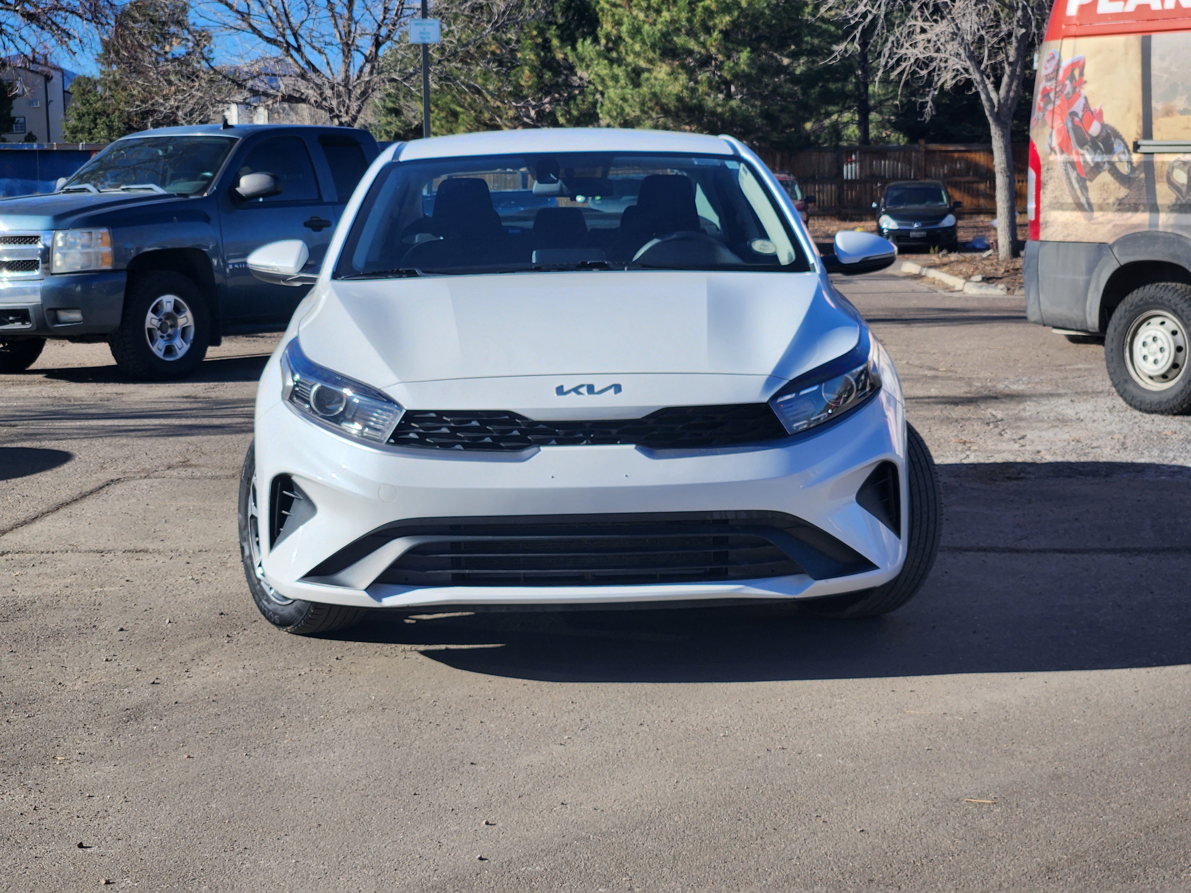 Used 2023 Kia Forte LXS w/ LXS Technology Package image 5