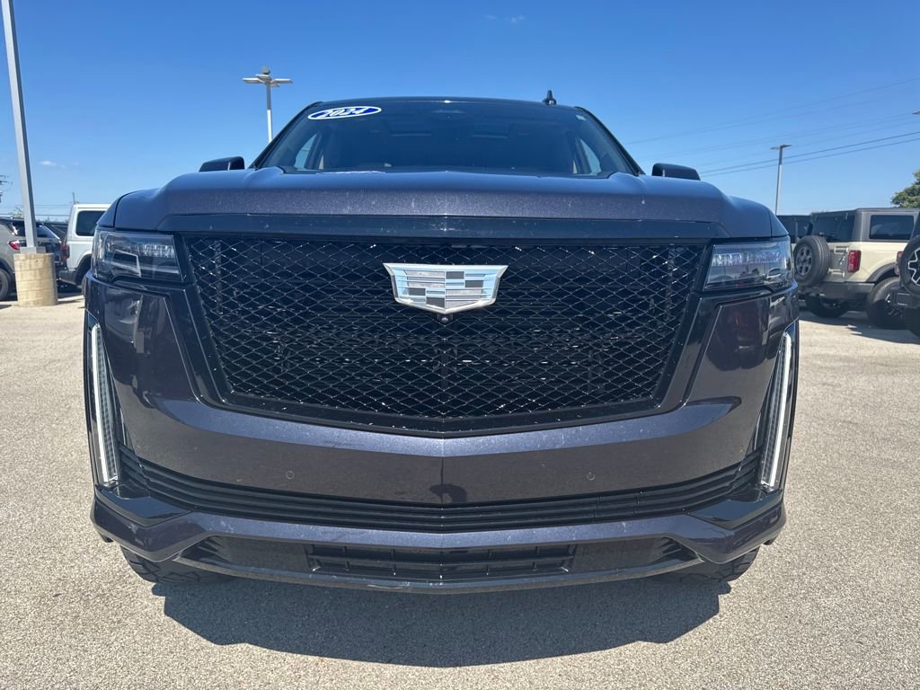 Used 2024 Cadillac Escalade Sport Platinum w/ LPO, ONYX Package image 10