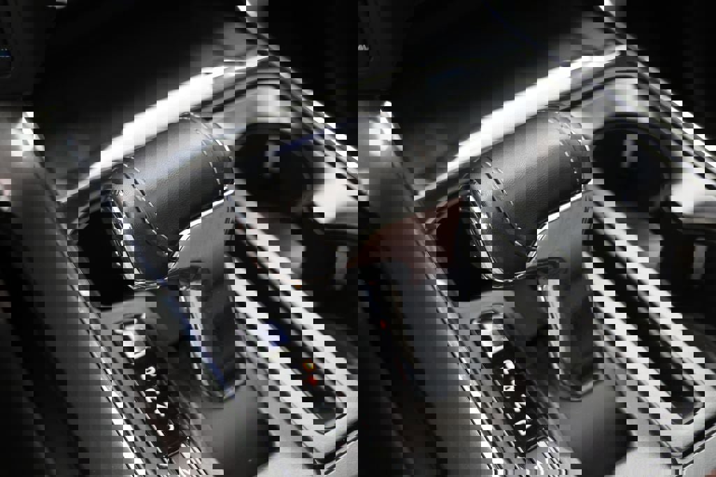 Used 2023 Ford F150 Lariat w/ Equipment Group 502A High image 27