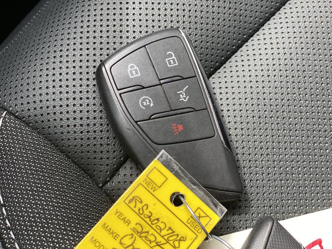 Used 2024 Chevrolet Blazer EV LT AWD/4WD image 27