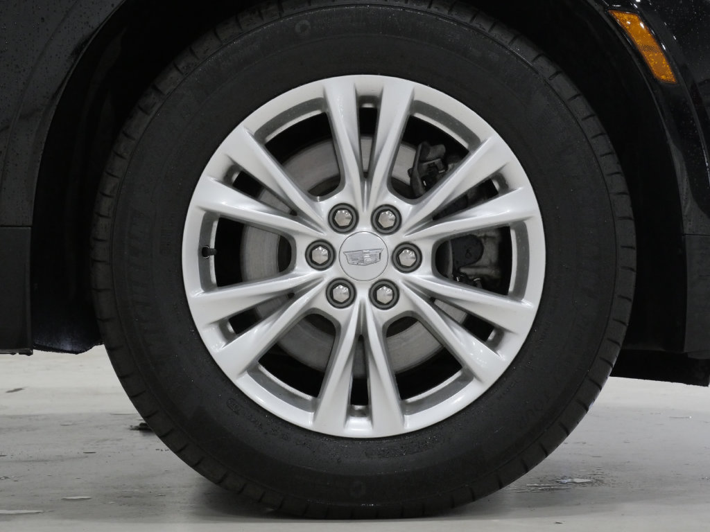 Used 2023 Cadillac XT5 Luxury AWD/4WD image 9
