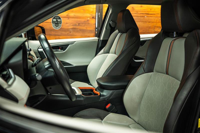 Used 2019 Toyota RAV4 Adventure AWD/4WD image 10