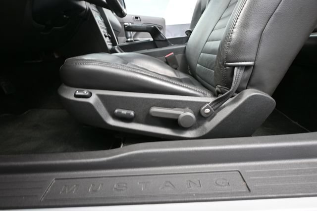 Used 2006 Ford Mustang GT RWD image 15