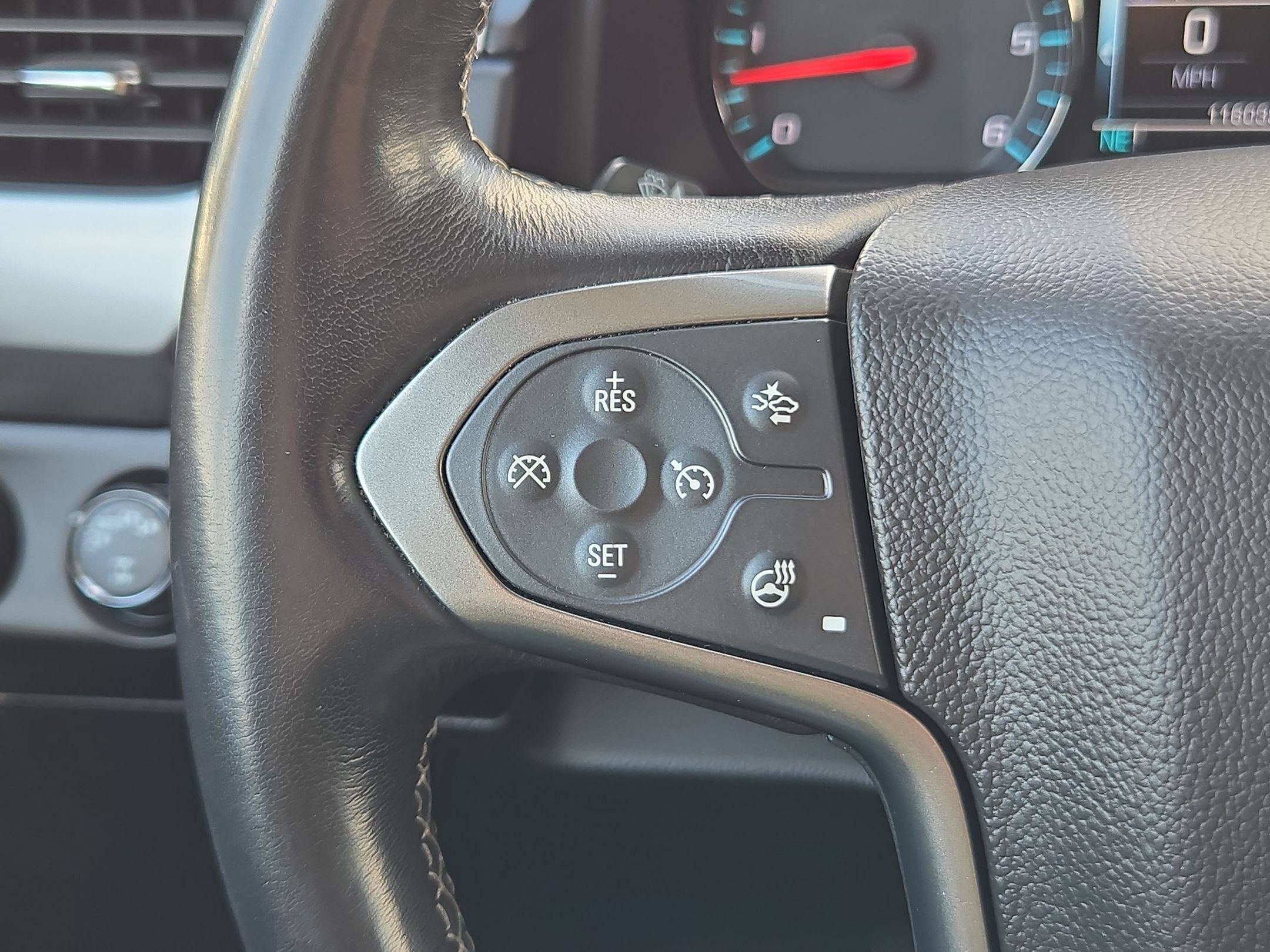 Used 2020 Chevrolet Tahoe LT AWD/4WD image 19