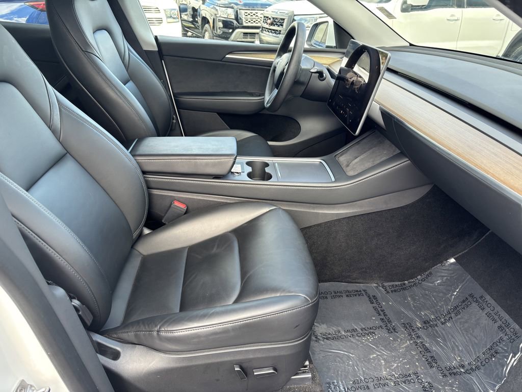 Used 2023 Tesla Model Y Long Range image 27