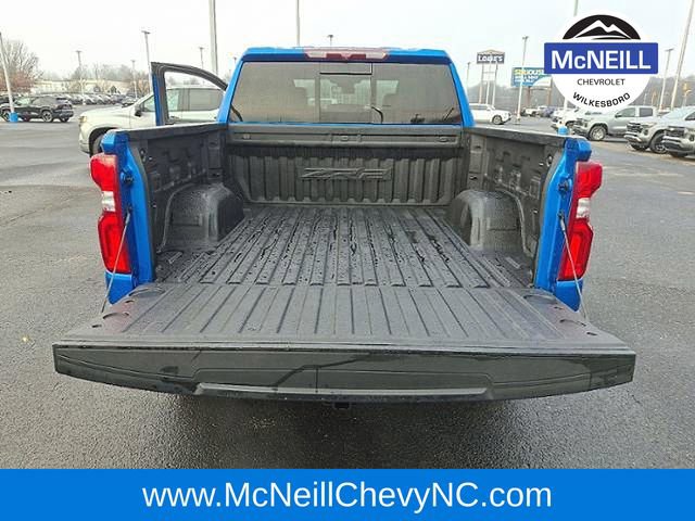 Used 2023 Chevrolet Silverado 1500 ZR2 image 30