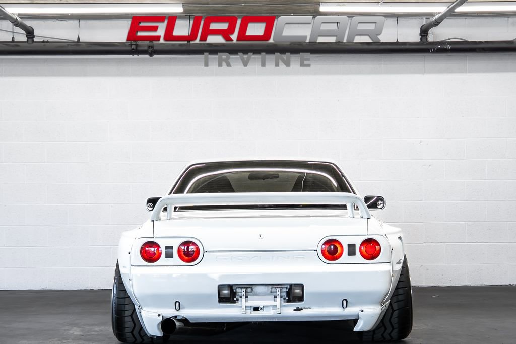 Used 1991 Nissan Other Nissan Models image 4