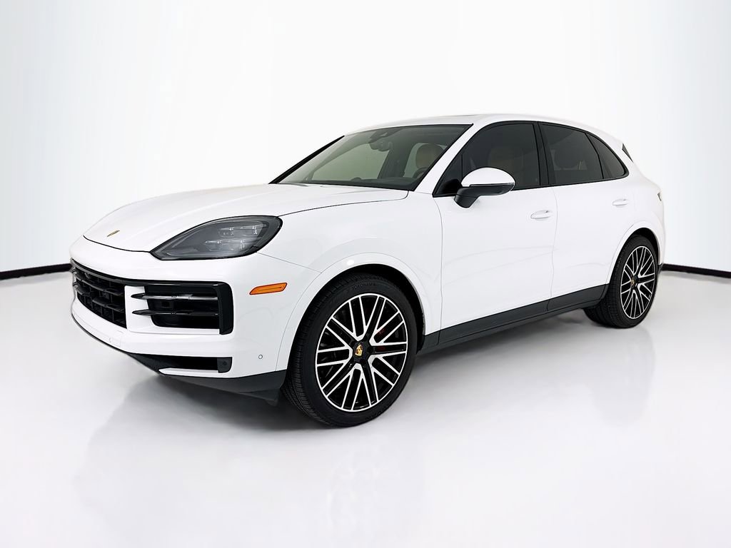 Certified 2024 Porsche Cayenne S AWD/4WD image 1
