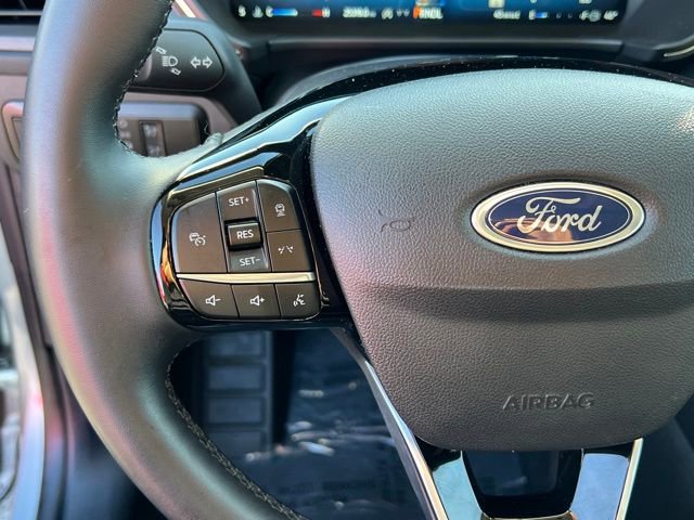 Used 2024 Ford Escape Platinum image 26