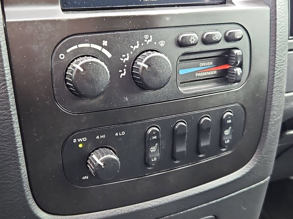 Used 2003 Dodge Ram 3500 Truck 4x4 Quad Cab image 25