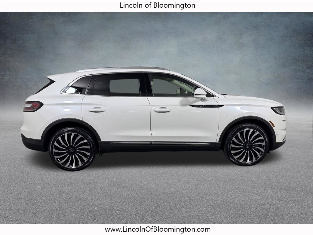 Used 2023 Lincoln Nautilus Black Label AWD/4WD image 9