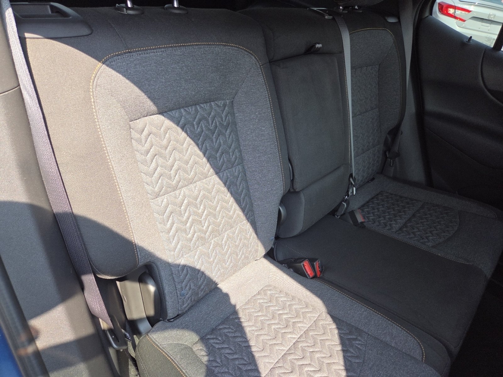Used 2024 Chevrolet Equinox LT w/ LPO, Floor Liner Package FWD image 25