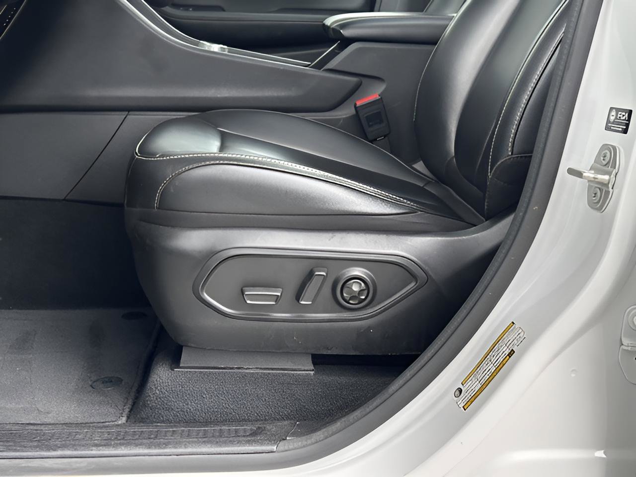 Used 2024 Jeep Grand Cherokee Limited 4xe image 27