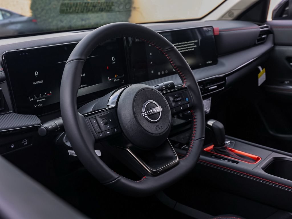 New 2026 Nissan Kicks SR FWD image 14