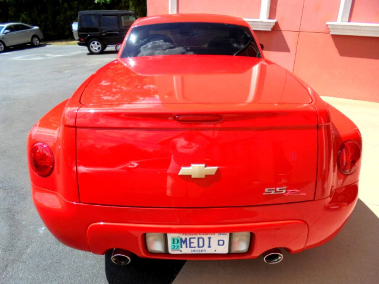 Used 2005 Chevrolet SSR w/ Preferred Equipment Group RWD image 36