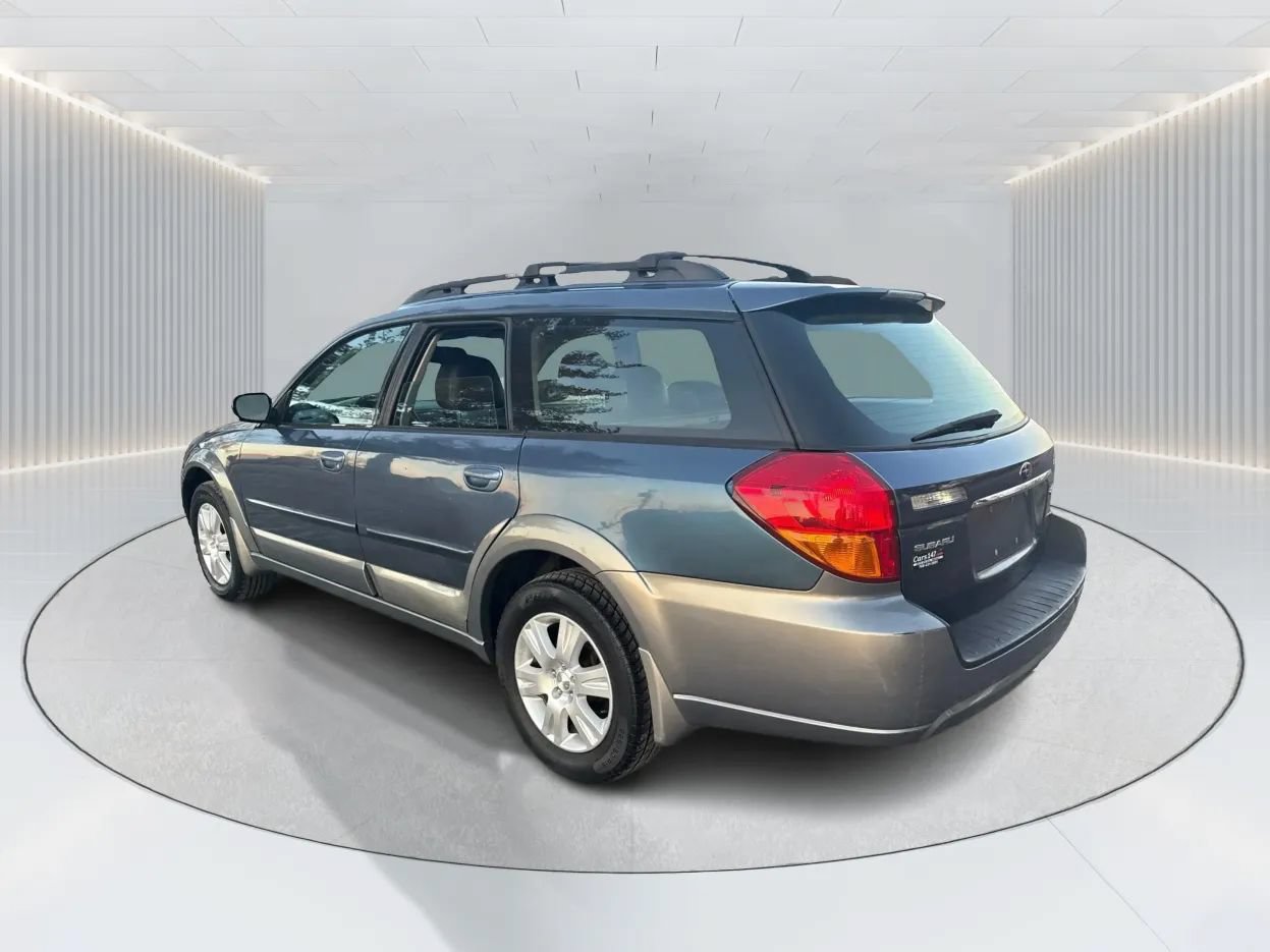 Used 2005 Subaru Outback 2.5i Limited AWD/4WD image 7
