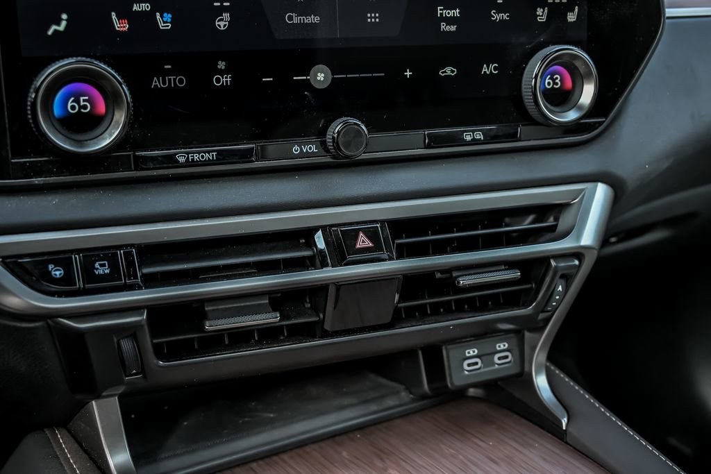 Used 2023 Lexus RX 350 350 Luxury w/ Cold Area Package image 24