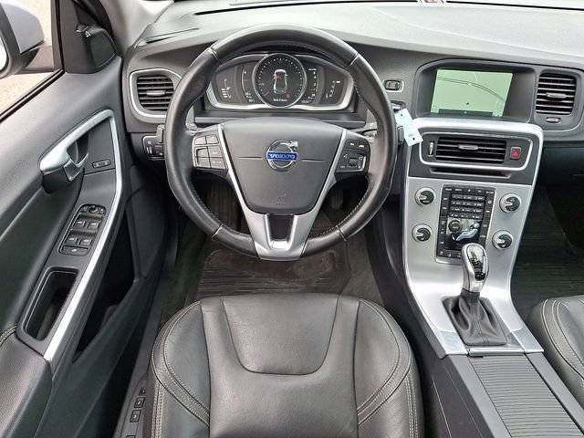 Used 2017 Volvo S60 T5 Dynamic w/ Vision Package image 11
