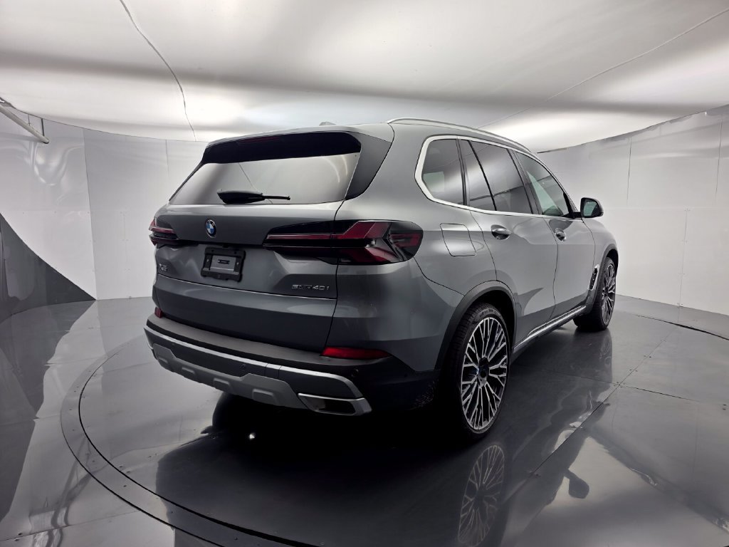 Certified 2024 BMW X5 sDrive40i w/ Premium Package RWD image 6