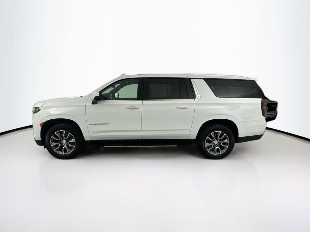 Used 2023 Chevrolet Suburban LT RWD image 8
