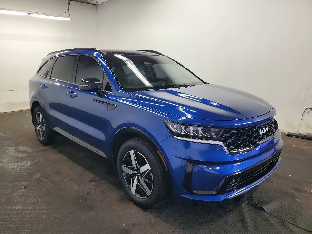 Used 2022 Kia Sorento S w/ Panoramic Sunroof Package FWD image 3