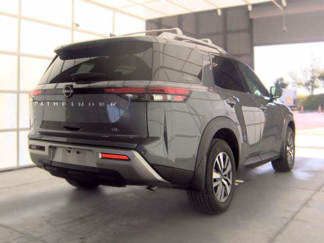 Certified 2025 Nissan Pathfinder SL FWD image 9