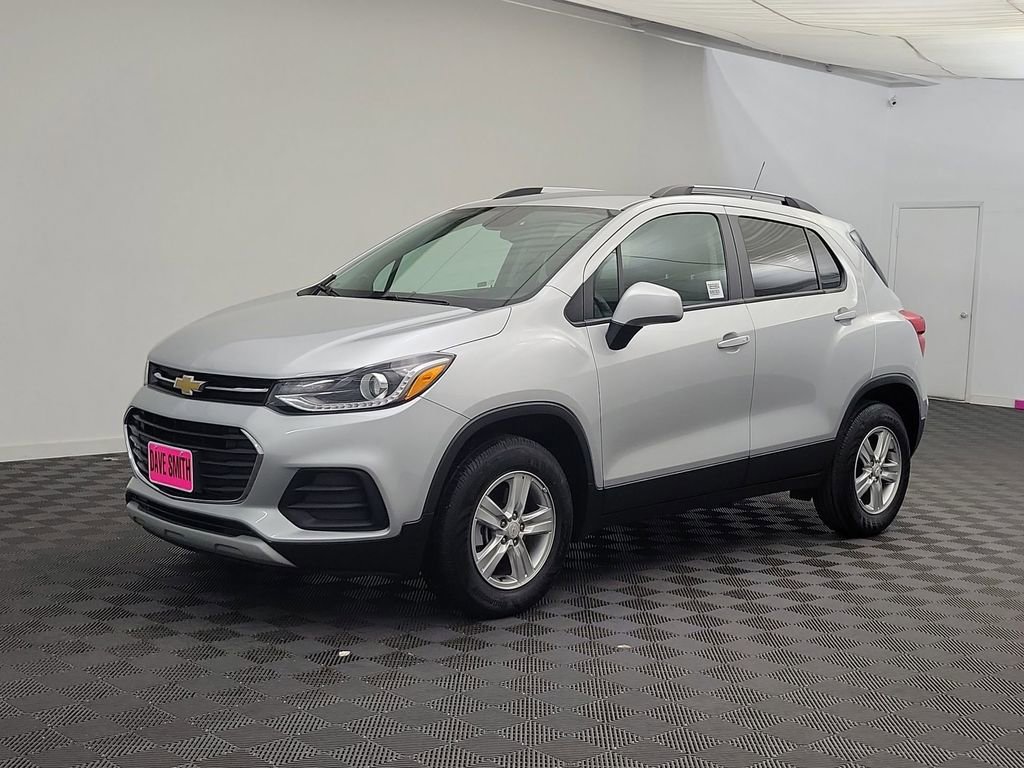 Used 2022 Chevrolet Trax LT w/ LT Convenience Package