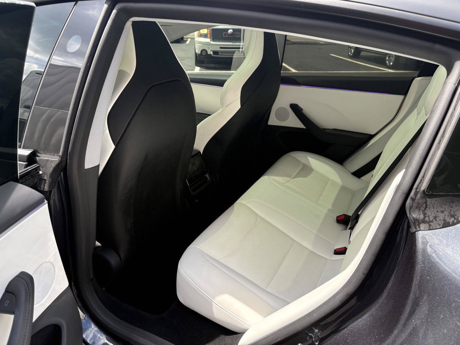 Used 2025 Tesla Model 3 Performance AWD/4WD image 14
