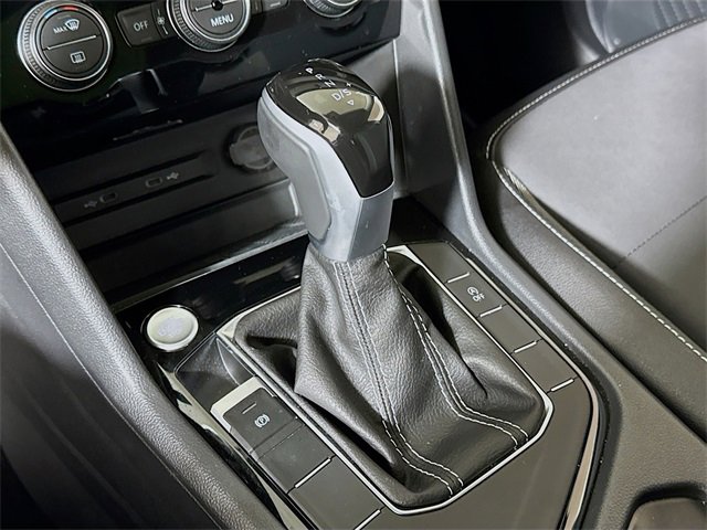 Used 2024 Volkswagen Taos SE image 14